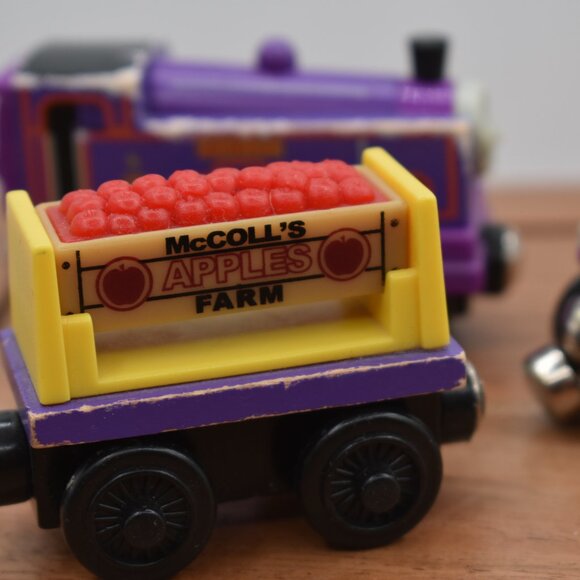 Culdee Forklift Flatbed Knafford Orchard Apple Cargo Car Thomas & Friends Trains - Picture 12 of 16